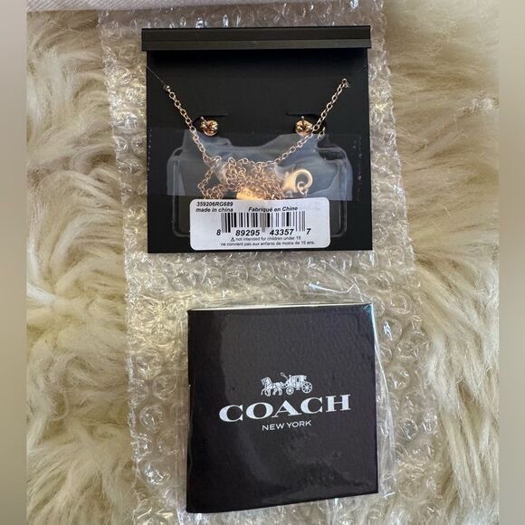 NWT Coach Open Circle Necklace And Tea Rose Stud Earrings Set - Picture 3 of 8